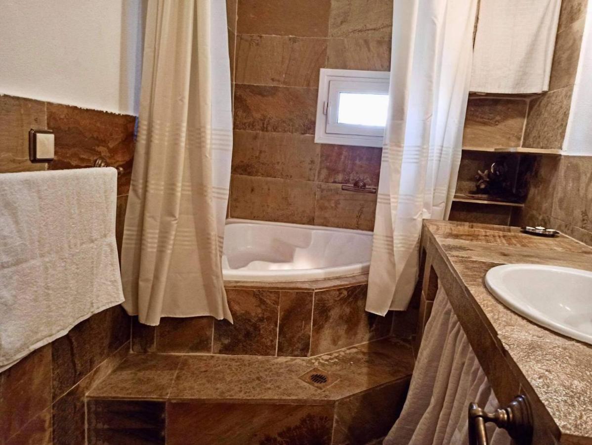 Pantheon Apartment Serres Bagian luar foto